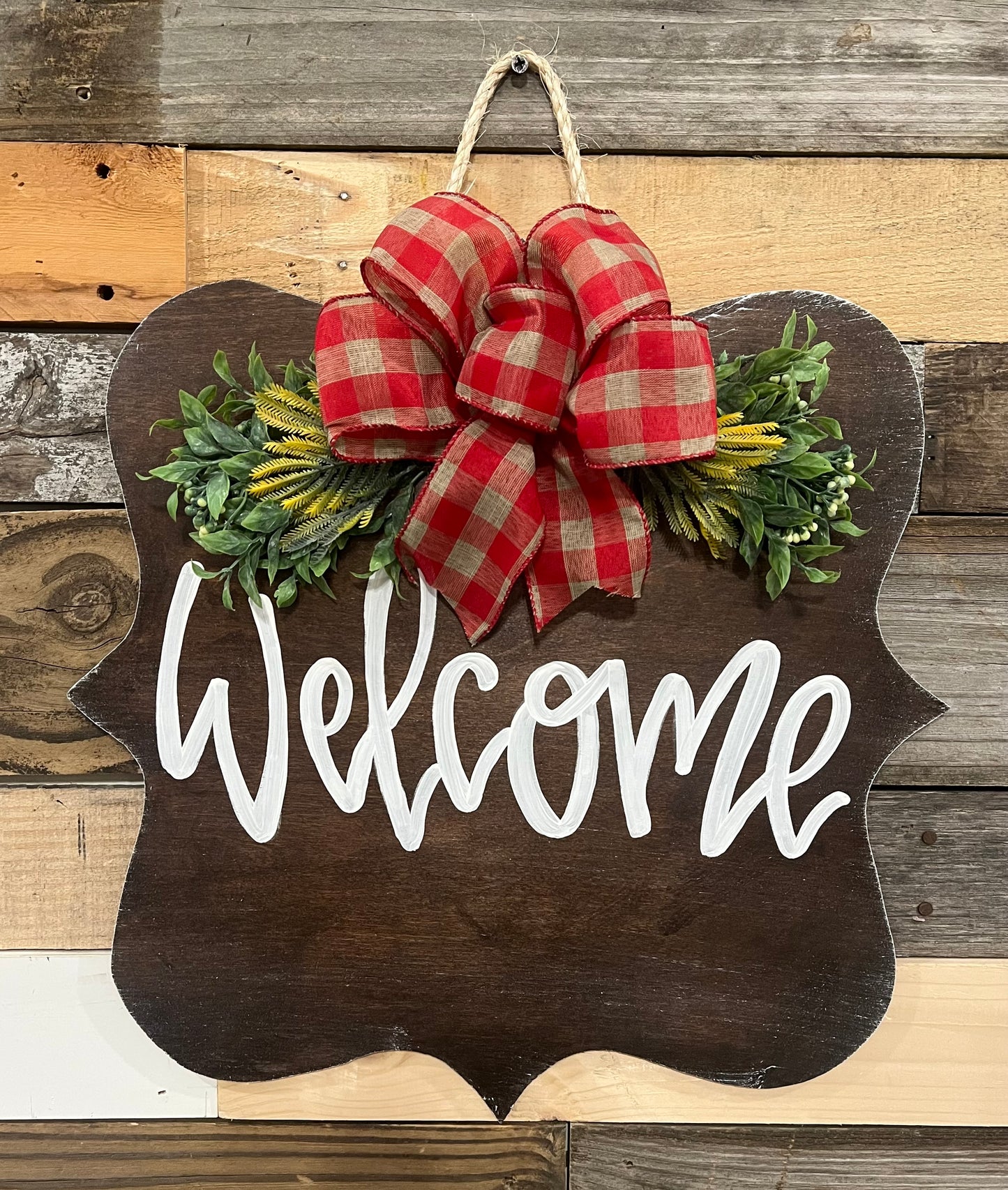 Stained Welcome Scallop- red plaid