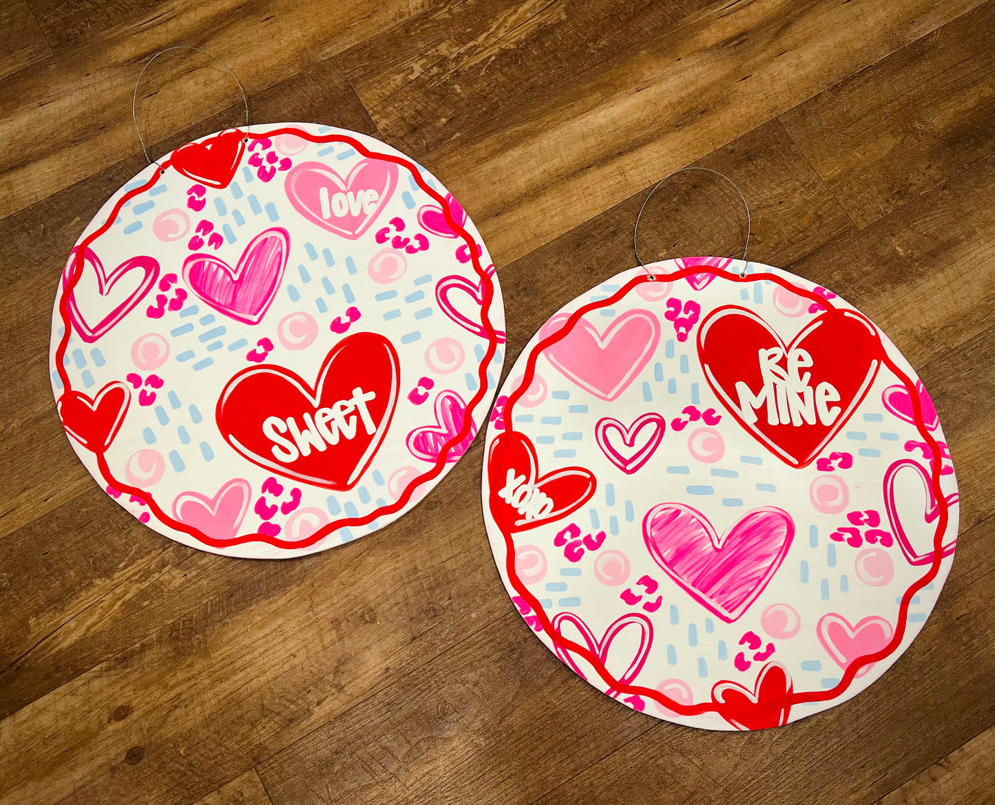 Oh My Hearts Valentine’s Day Circle Door Hanger